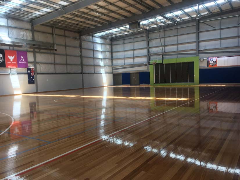 Pakenham John Henry school indoor stadium basketball netball court for hire