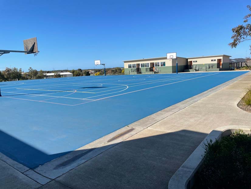 Torquay primary school outdoor basketball and netball court for hire